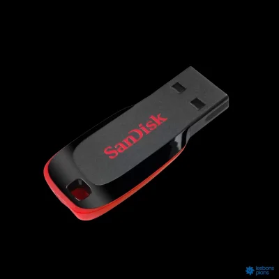 Clé USB 64 Go SanDisk Cruze Blade