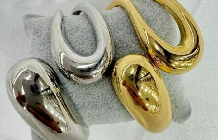 Bracelets — photo 3