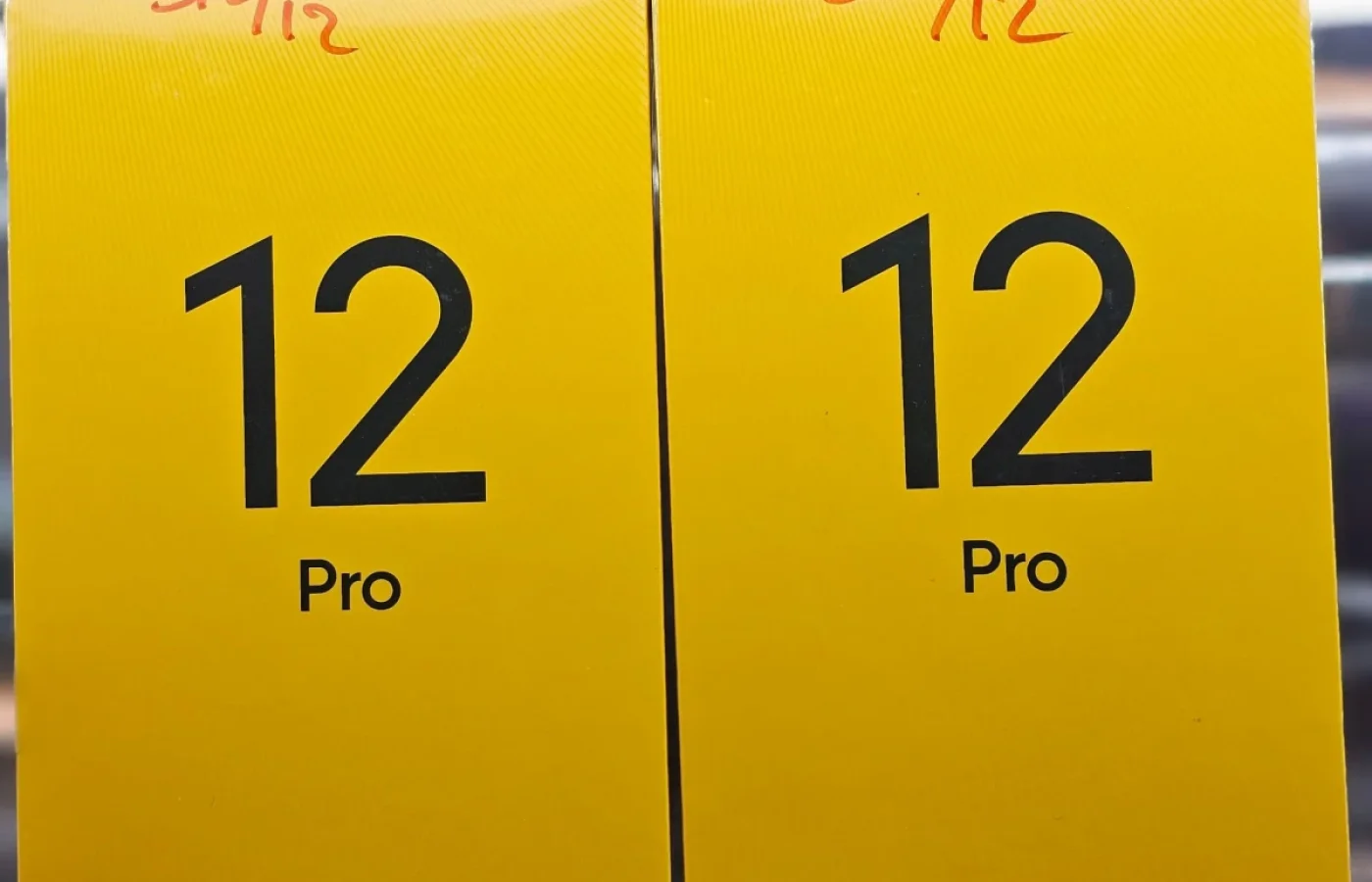 Smartphone Realme 12pro 5G — photo 1