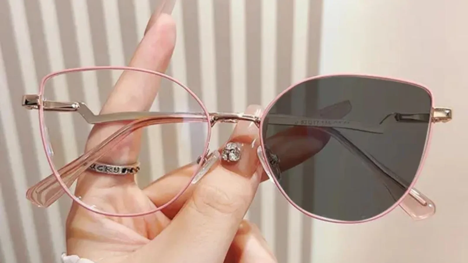 Lunettes de vue tendance — photo 1