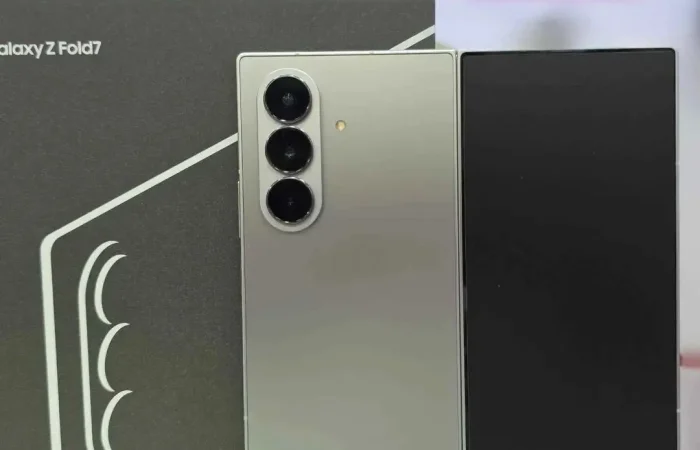 Samsung galaxie z fold 7 authentique neuf scellé — photo 3