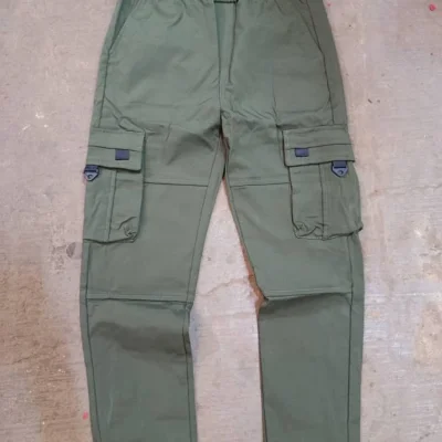 Pantalon cargo