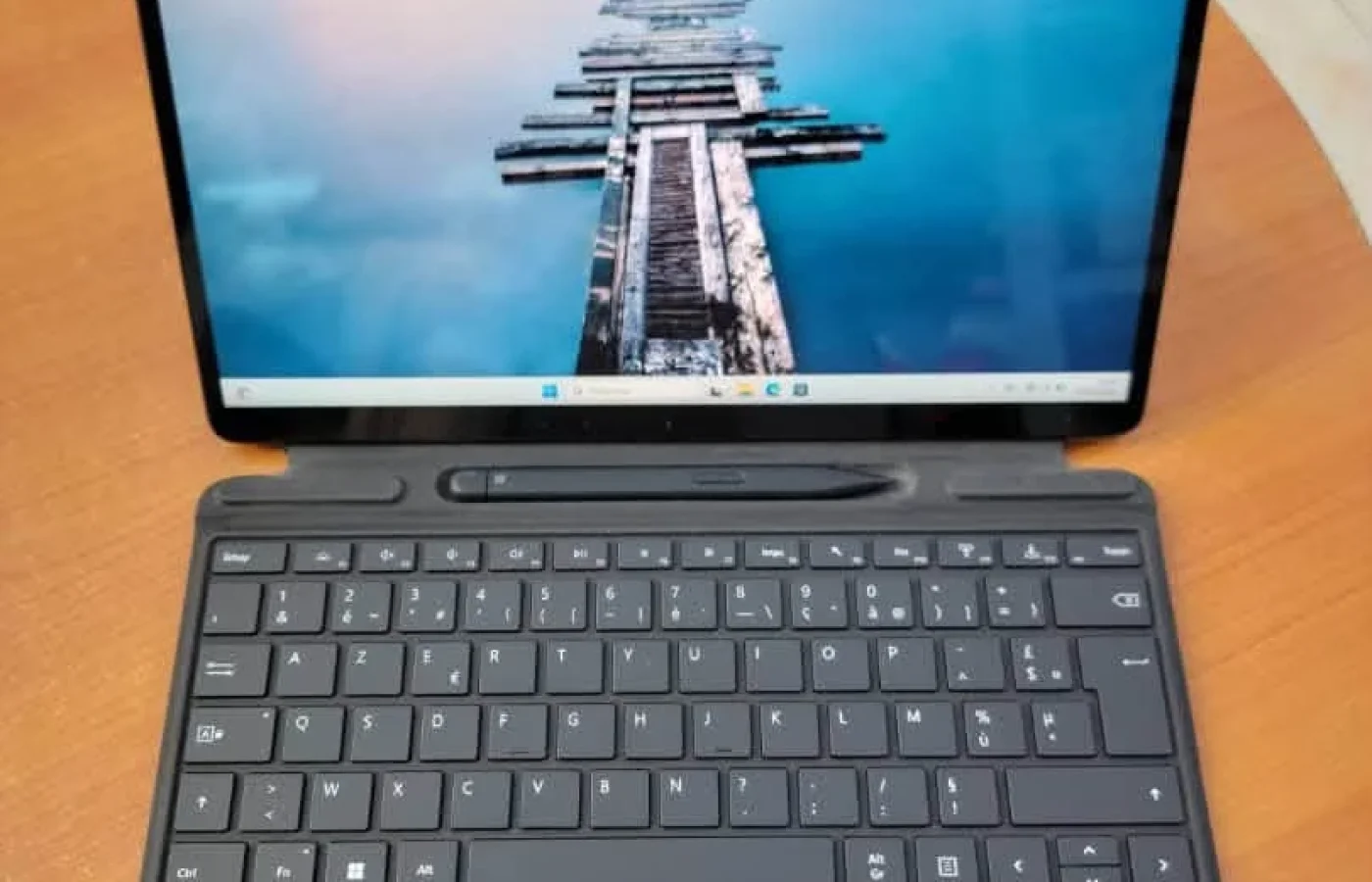 Microsoft surface pro 9 — photo 1
