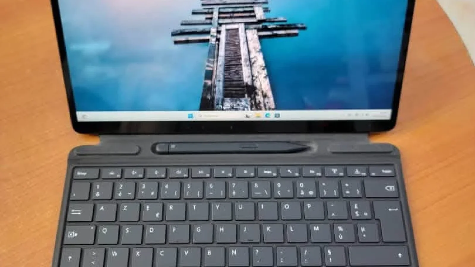 Microsoft surface pro 9 — photo 1