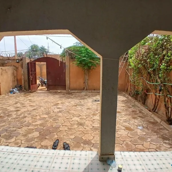 Villa climatisée avec chauffe eau